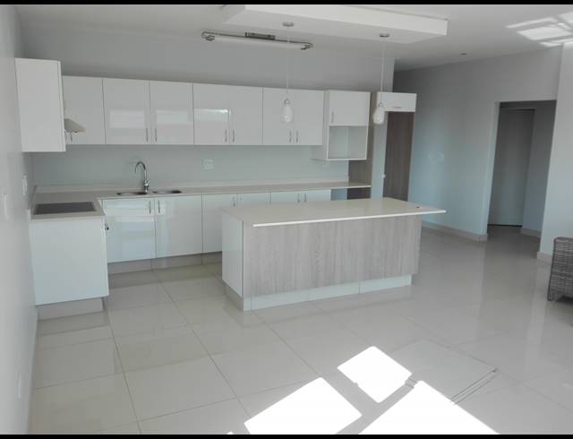 3 BEDROOM APARTMENT FOR SALE IN UMHLANGA RIDGE